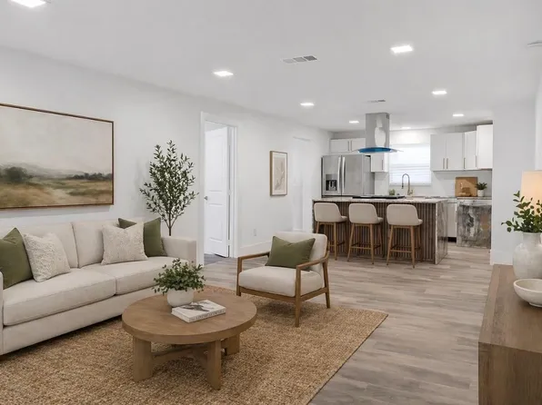 4618 Mallow St, Houston, TX 77051