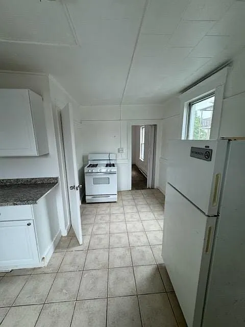 1 bed, $1,400 — Photo 4