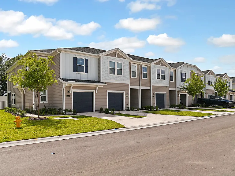 #28 EXTERIOR 2Crossroads-2668-web