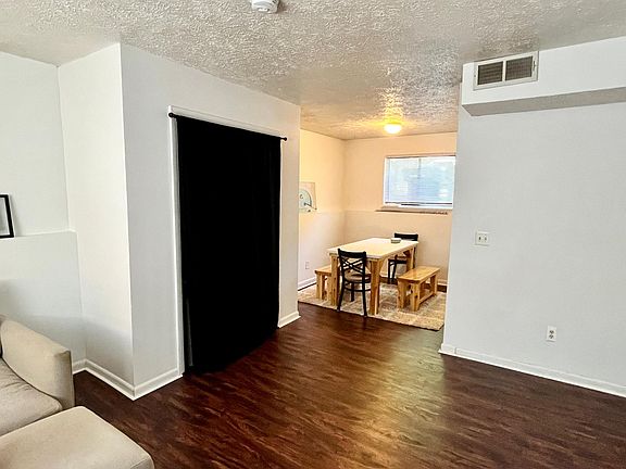 4th image of 645 Burcham Dr