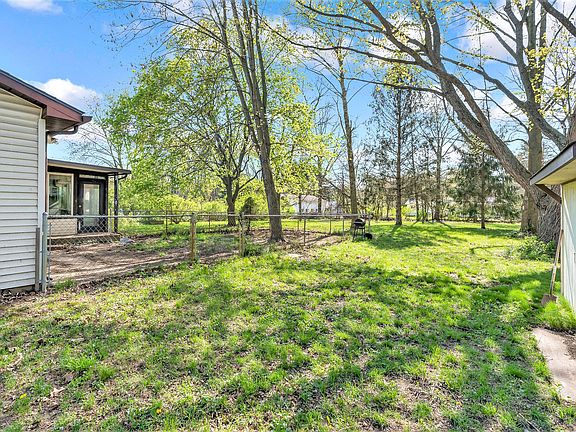5th image of 71090 Brande Creek Dr
