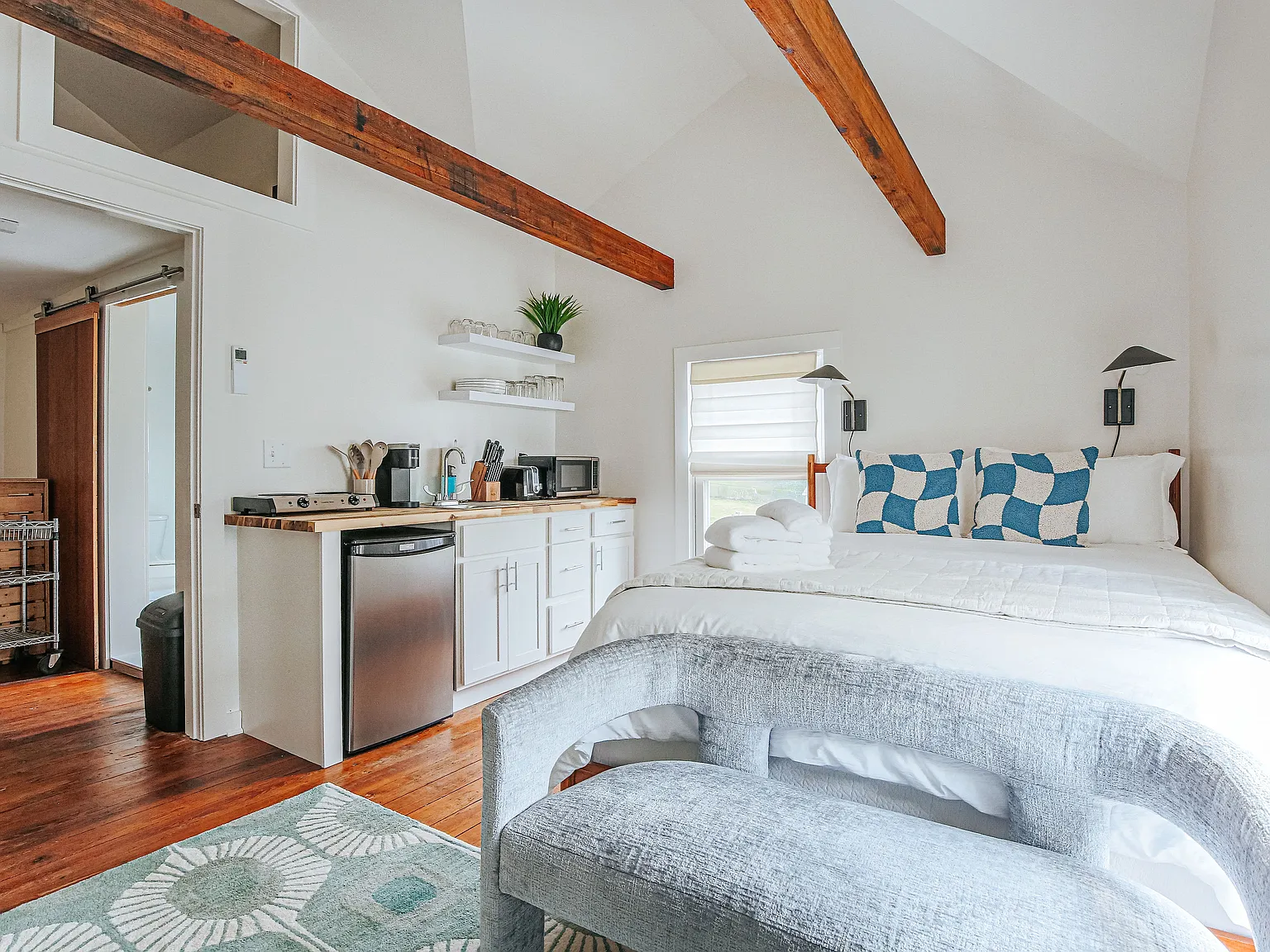 1 bed, $1,995 — Photo 2