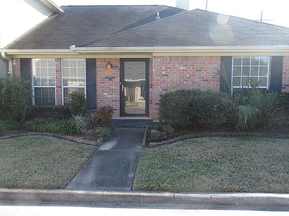 2nd image of 1159 Green Meadow St