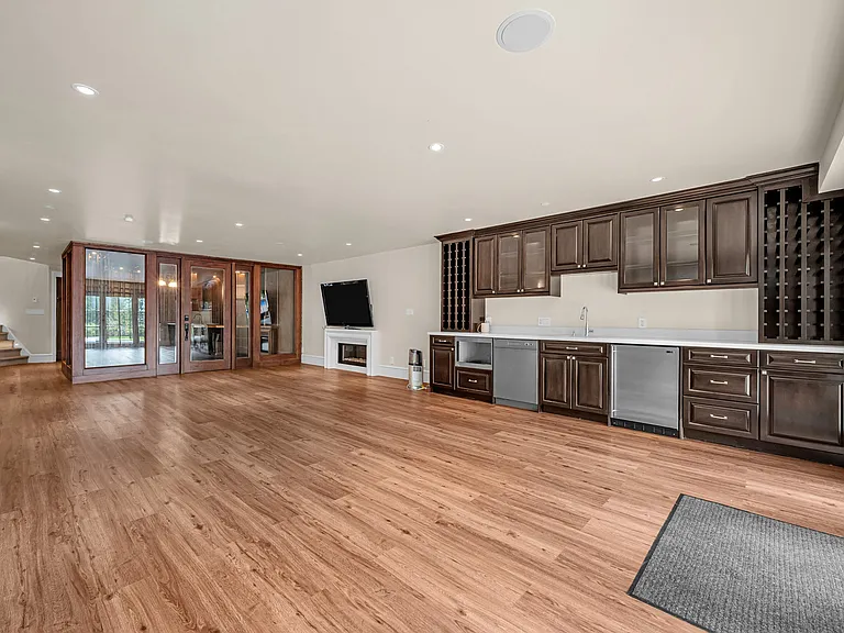 6089 Gleneagles Dr — Photo 25