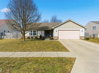 1540 Pebble Beach Dr, Franklin, IN