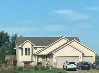 35794 Grand Ave, North Branch, MN 55056