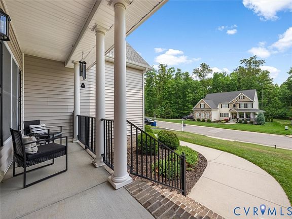 4th image of 10824 Avening Rd