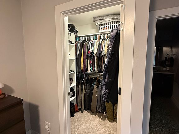 4th image of 5711 NE 12th Ave Unit B