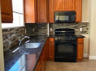 2616 Harrison St APT 5, Oakland, CA 94612