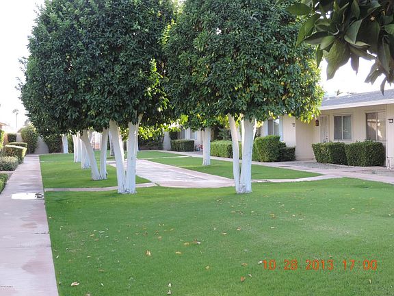 4th image of 10905 W Santa Fe Dr