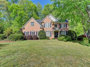 445 Meadowmeade Ln, Lawrenceville, GA 30043