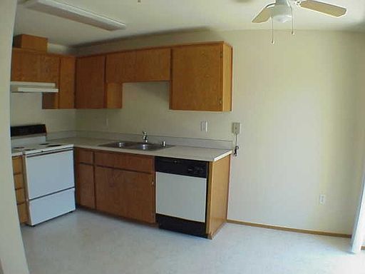 2nd image of 9006 Main St E APT 12