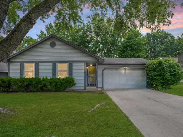 3723 Pebble Creek Dr, Indianapolis, IN 46268