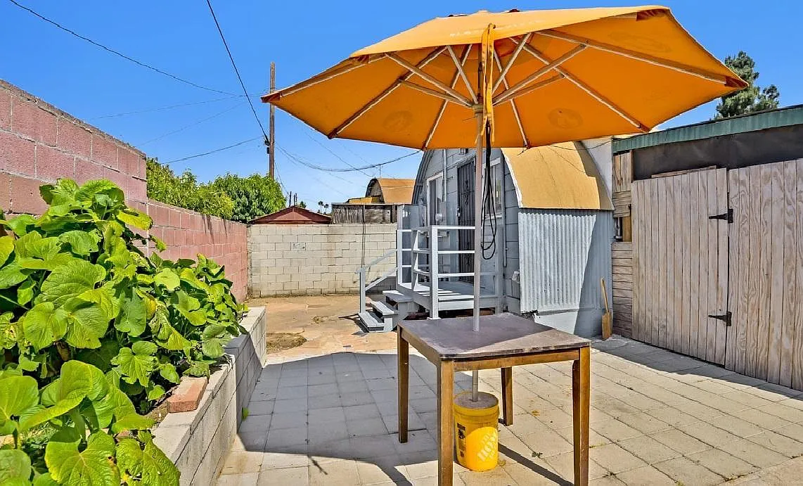 2 bed, 1000 sqft, $2,875 — Photo 3