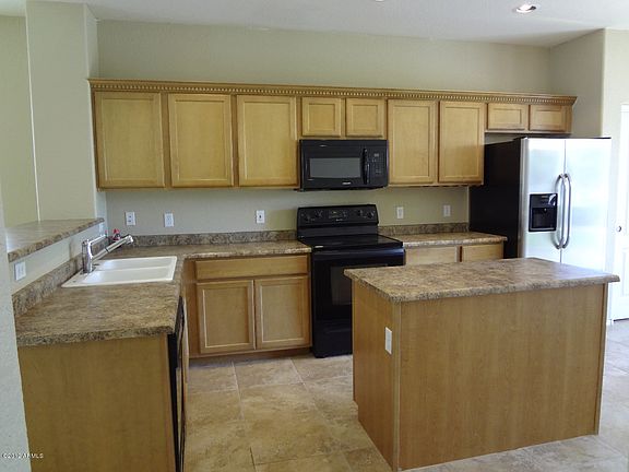 4th image of 4083 S Hemet St