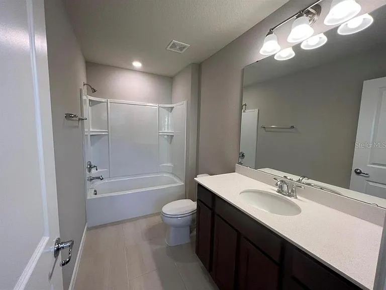 2361 Palm Park Loop — Photo 5