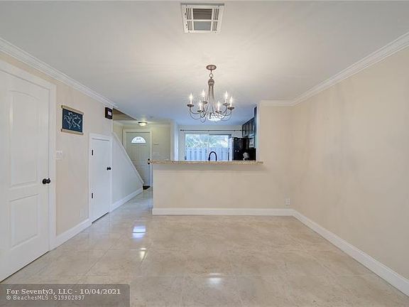 2nd image of 1801 NE 15th Ave #1801