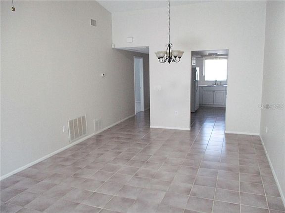 4th image of 3677 Longmeadow
