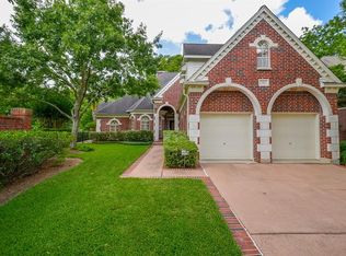 26 Ambleside Crescent Dr, Sugar Land, TX 77479
