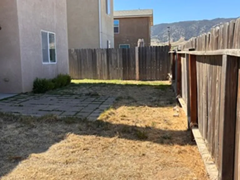 458 Sherwood Pl — Photo 21