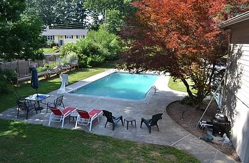 3rd image of 14 Morningside Dr