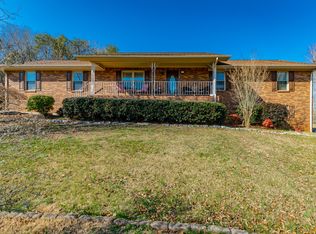 10245 Snow Hill Rd, Ooltewah, TN 37363