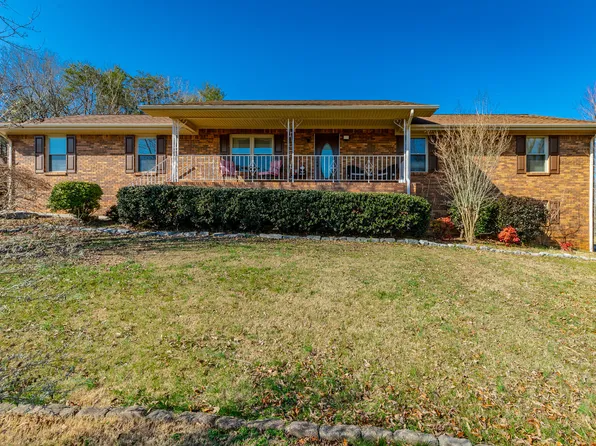 10245 Snow Hill Rd, Ooltewah, TN 37363