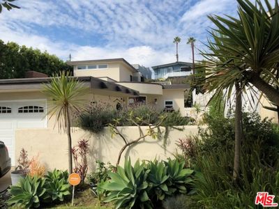 7719 W 82nd St, Playa Del Rey, CA, 90293