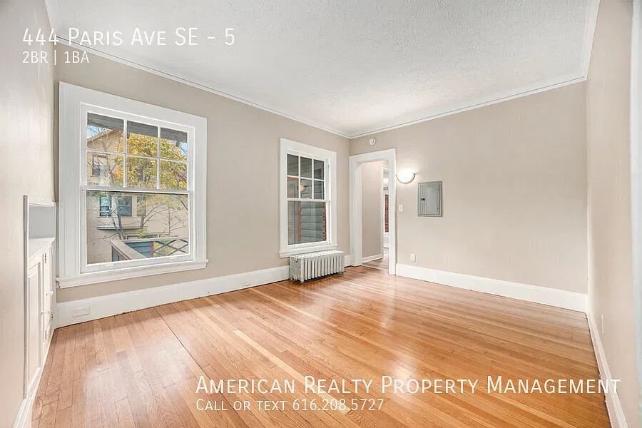 2 bed, 590 sqft, $1,600 — Photo 2