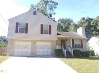 127 Hampton Oaks Dr, Hampton, GA 30228