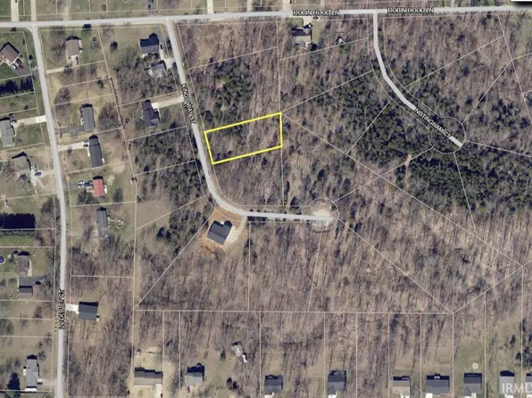 214 Kings Way Ct, Bedford, IN 47421