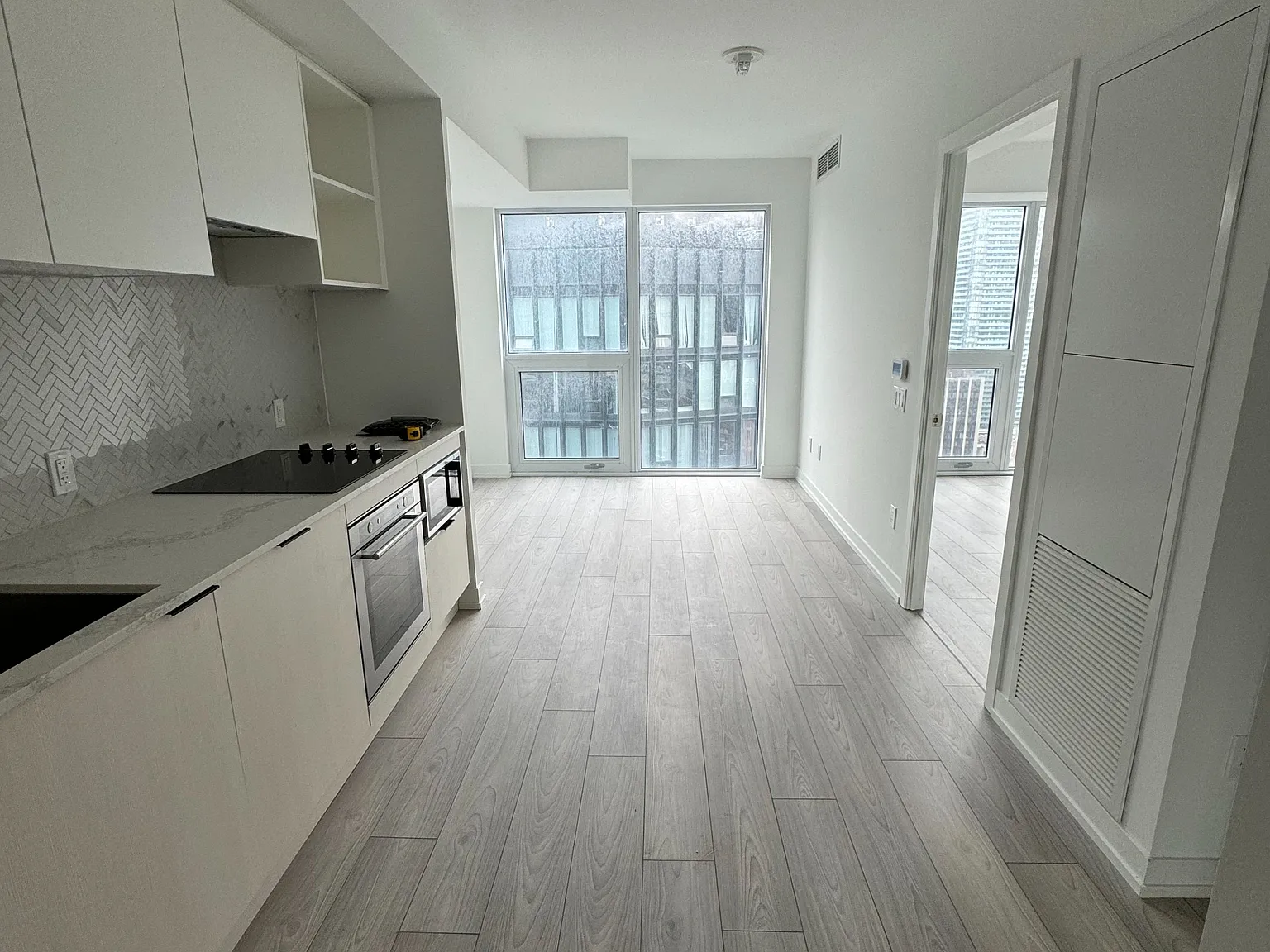 1 bed, $2,200 — Photo 3