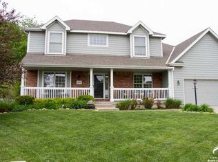 5224 Stonecreek Ct, Lawrence, KS 66049