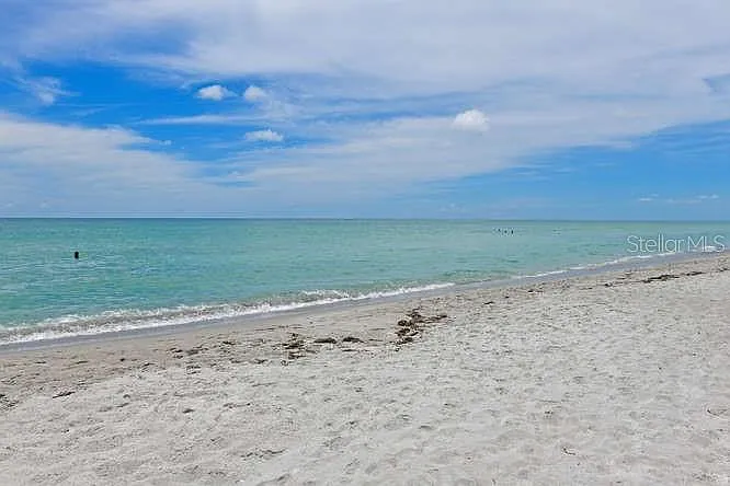 2425 Gulf Of Mexico Dr #7F — Photo 5