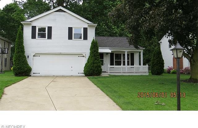 1st image of 23141 Stoneybrook Dr
