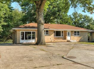 1901 Kenyon Ave, Des Moines, IA 50315