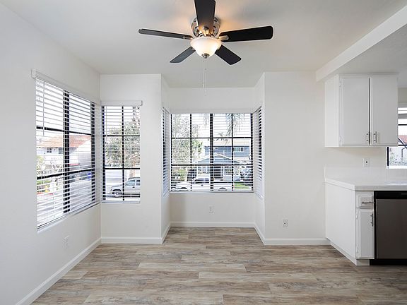 5th image of 4742 35th St #4
