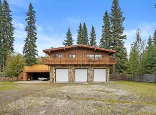 884 Dennis Rd, North Pole, AK 99705