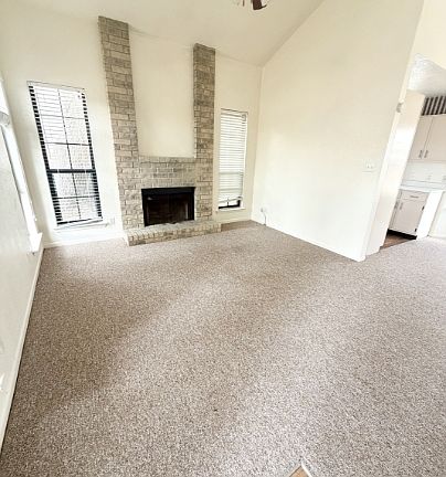 4th image of 728 W San Antonio St #106-A