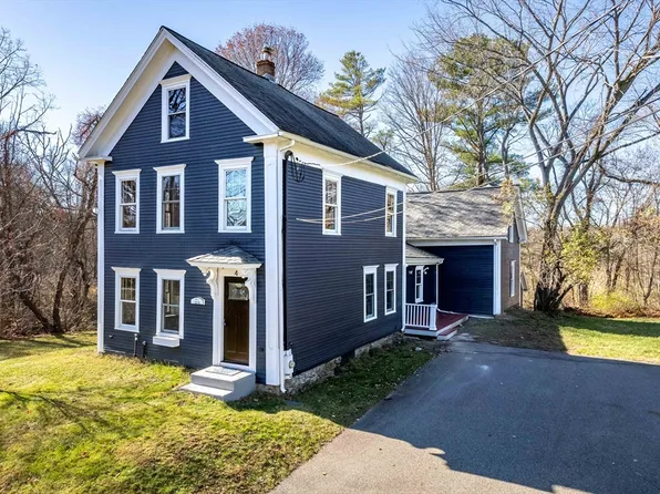 4 Shaw St, Medway, MA 02053