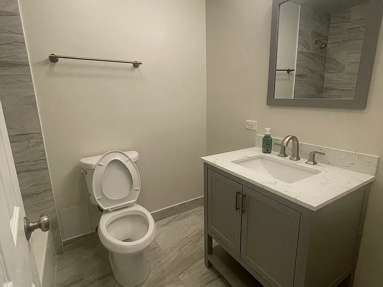 4513 Grove Ave #6 — Photo 8