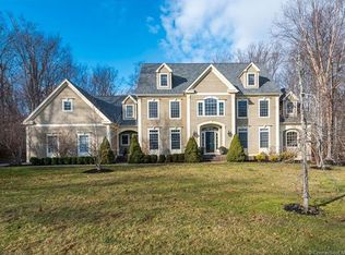 89 Tulip Tree Dr, Guilford, CT 06437