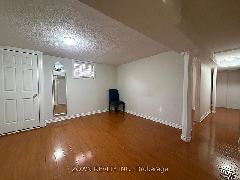 Brampton House for rent - 3 Bedrooms — photo 13