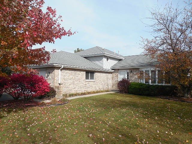 1st image of 712 Dartmouth Ln