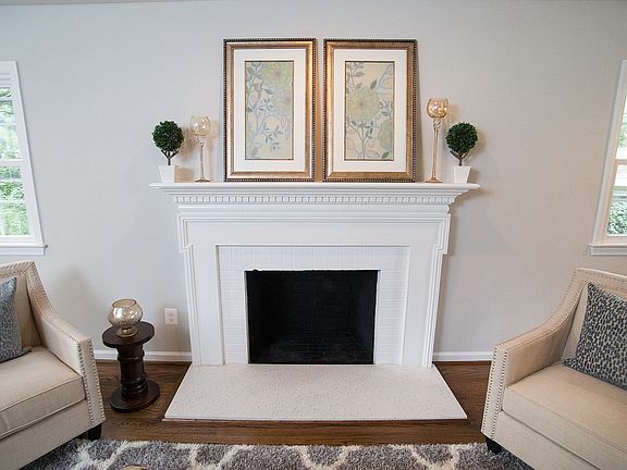 5th image of 8520 Culver Pl