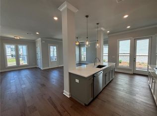 116 Basil St, Cumming, GA 30040