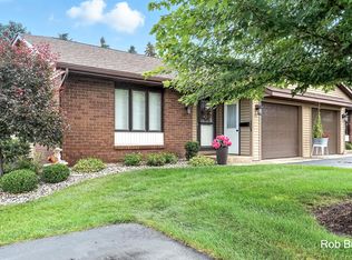 5142 Ridgeview Dr, Hudsonville, MI 49426