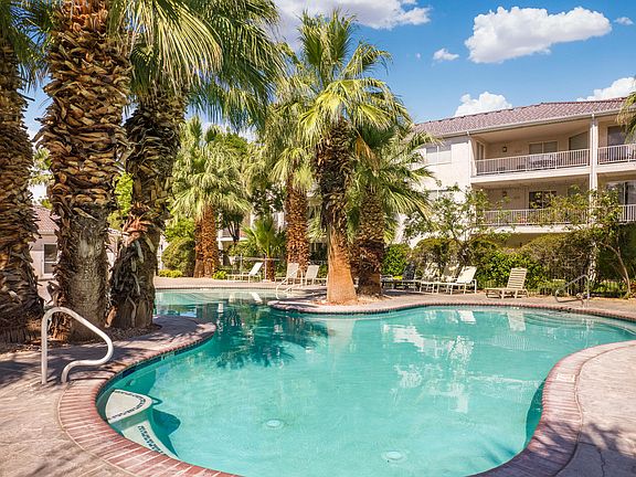 4th image of 1845 W Canyon View Dr APT 1905