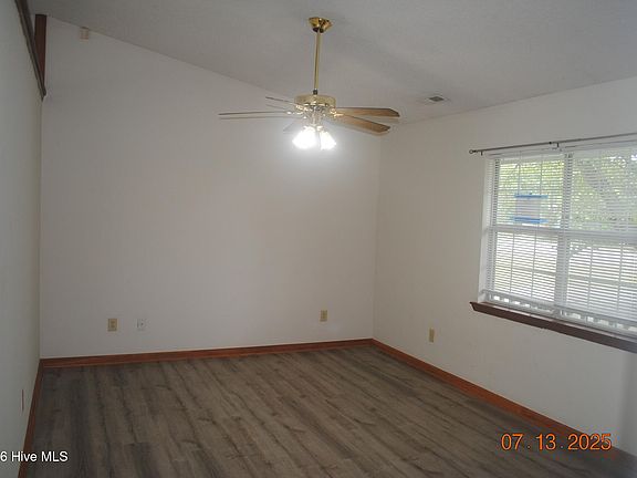 4th image of 603 Calabash Drive