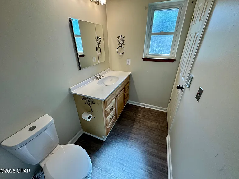 6210 Imperial Dr — Photo 35